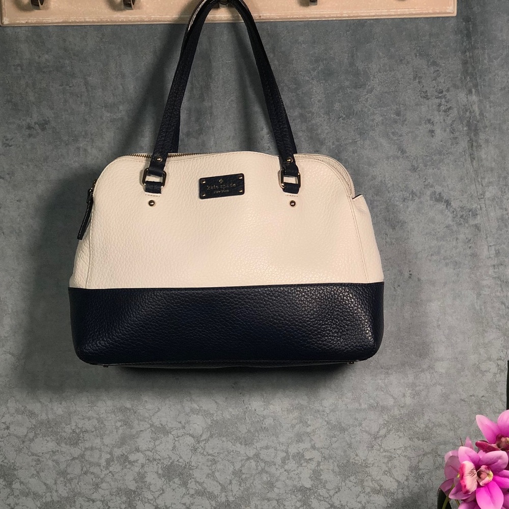 💕SOLD💕Kate Spade ♠️ two tone leather satchel Handbag - Picture 1 of 8